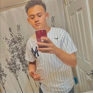 Meet your Posher, Marcos